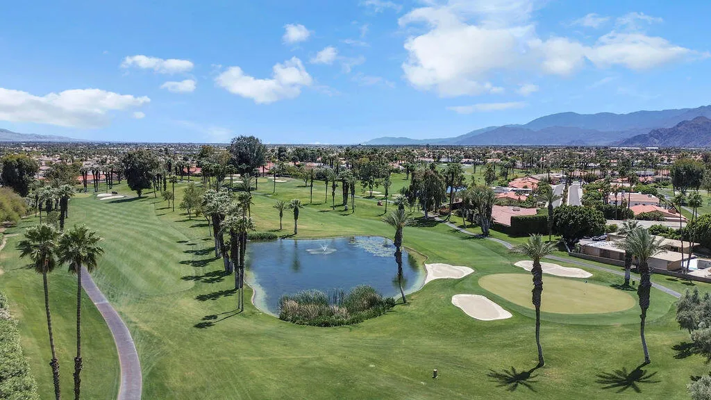 78750 Martinique Drive, Indio, California 92203 home-pic-15